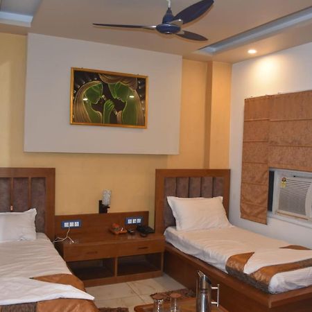 Hotel Prime Residency By Bookingcare Ballia 外观 照片